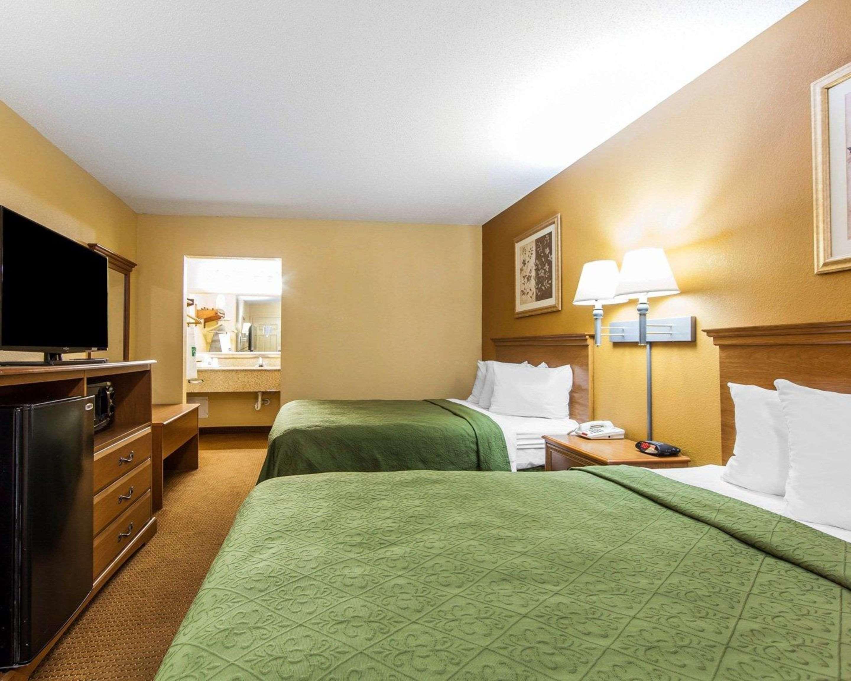 Quality Inn & Suites Cartersville Bagian luar foto