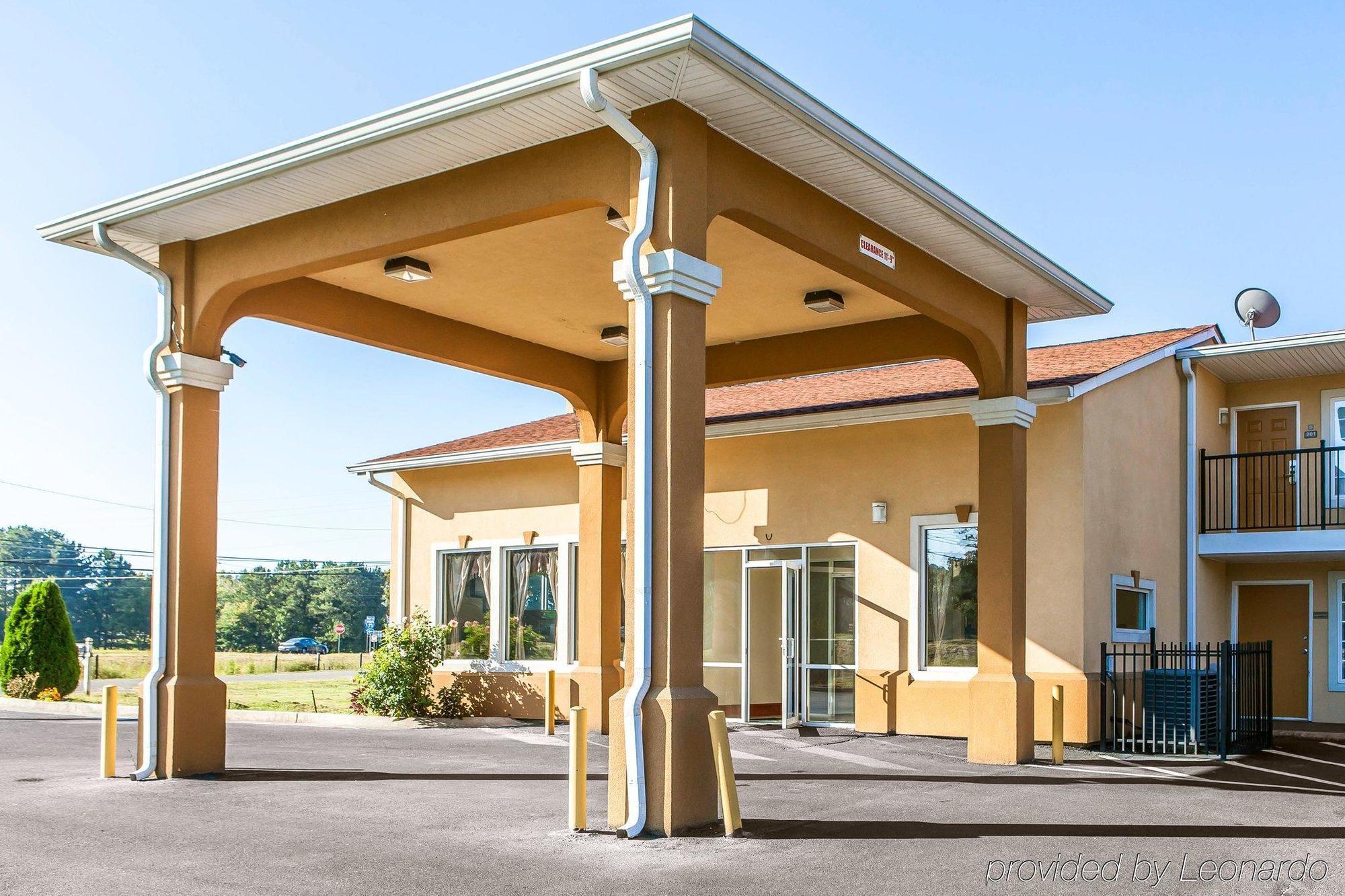 Quality Inn & Suites Cartersville Bagian luar foto
