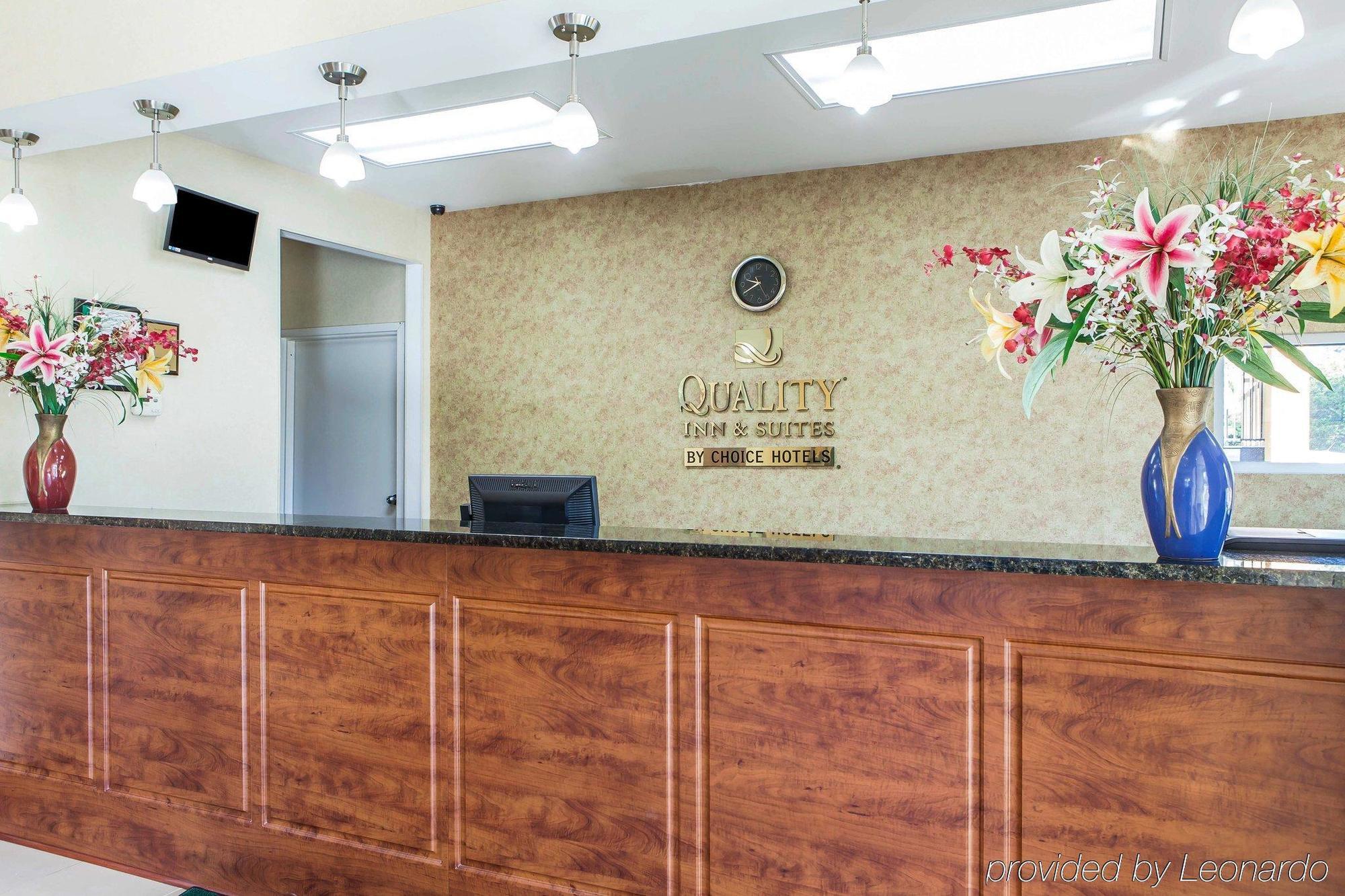 Quality Inn & Suites Cartersville Bagian luar foto
